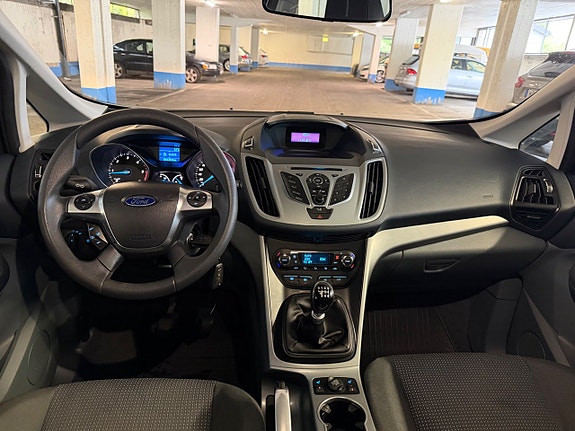 Ford C-Max 13 of 15