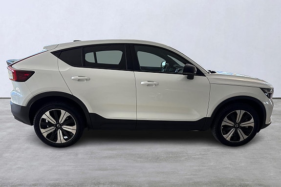 Volvo C40 3 of 5