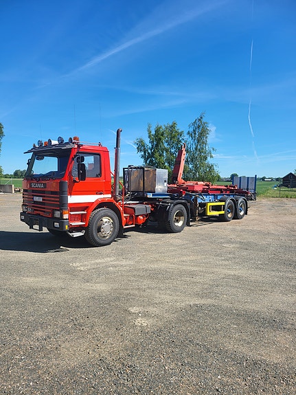 Scania P82 2 of 5
