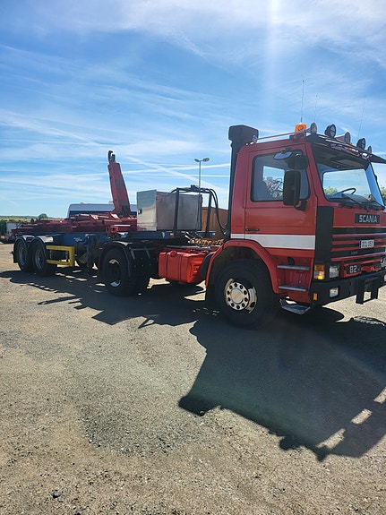Scania P82 4 of 5