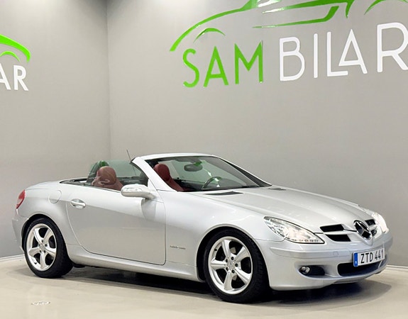 Mercedes-Benz SLK200 2 of 5