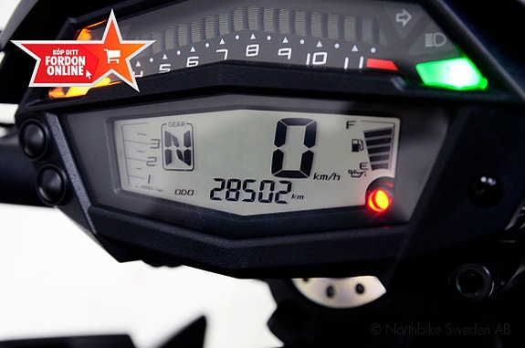 Kawasaki Z1000 10 of 11