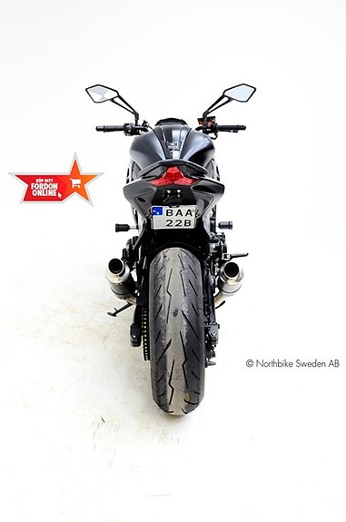 Kawasaki Z1000 4 of 11