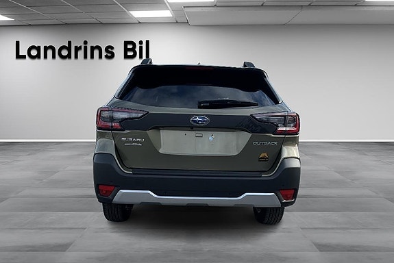 Subaru Outback 5 of 5