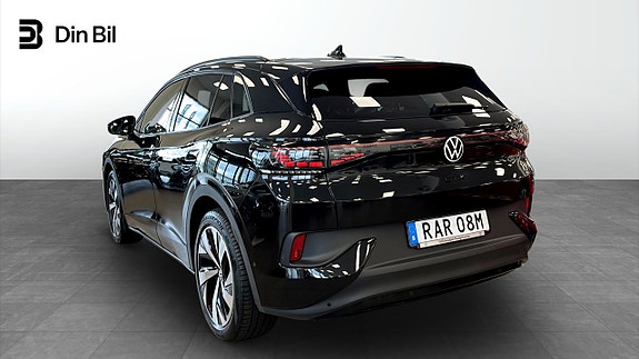 Volkswagen ID.4 GTX 3 of 5