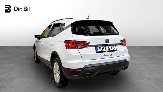 Seat Arona 3 of 5