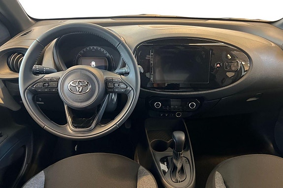 Toyota Aygo X 11 of 18