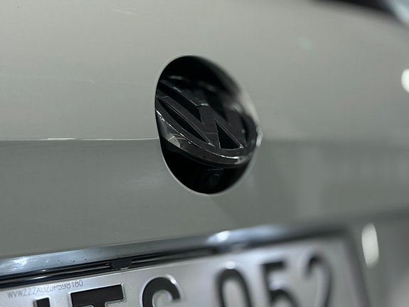 Volkswagen Golf VII 13 of 18