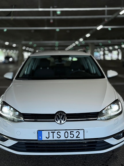 Volkswagen Golf VII 3 of 18