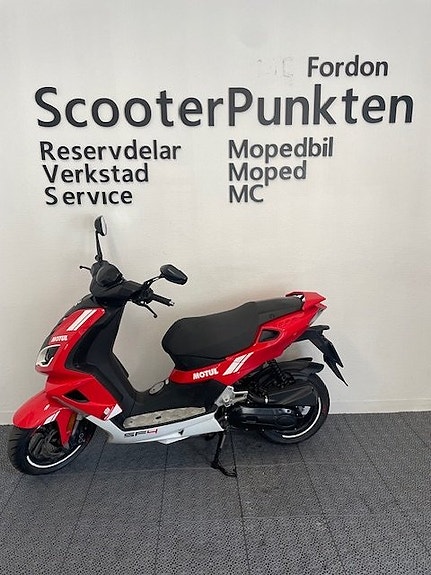 Peugeot Speedfight 4