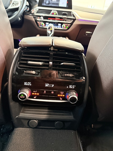 BMW 530i 28 of 30