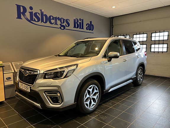 Subaru Forester 2 of 5