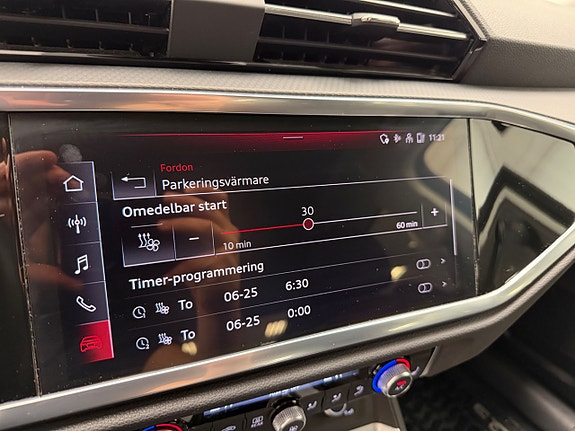 Audi Q3 14 of 22