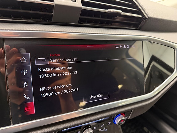 Audi Q3 15 of 22