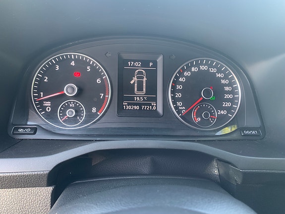 Volkswagen Caddy Maxi 3 of 5
