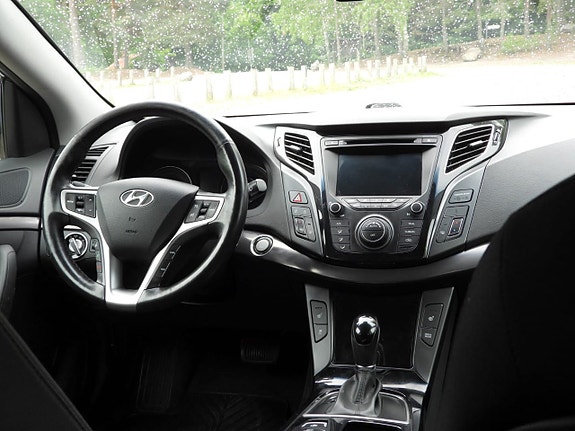 Hyundai i40 10 of 29