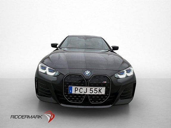 BMW i4 2 of 5
