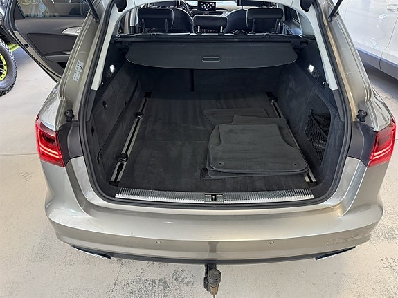 Audi A6 7 of 17