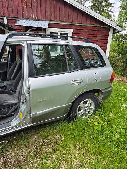 Hyundai Santa Fe 4 of 5