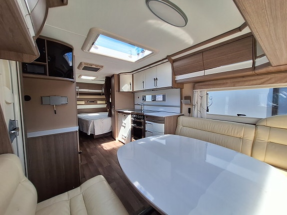 Kabe Royal 600 DXL KS Dubbelbädd, Dusch, Tält, AC 5 of 15