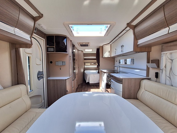 Kabe Royal 600 DXL KS Dubbelbädd, Dusch, Tält, AC 4 of 15