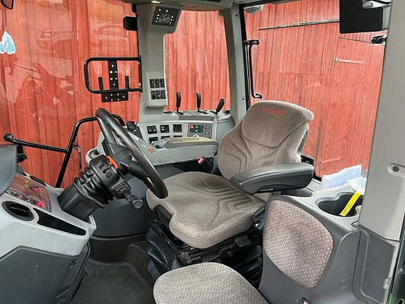 Claas Arion 640 Cebis 175hk 7 of 11