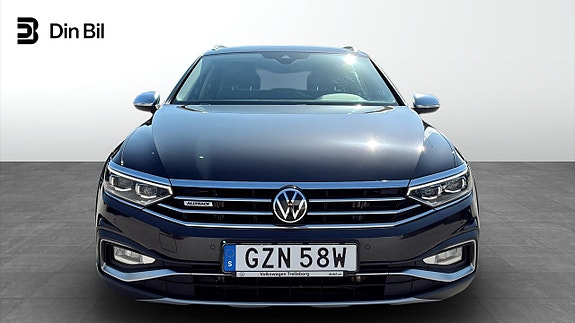 Volkswagen Passat 4 of 5