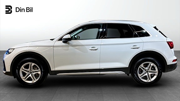 Audi Q5 2 of 5