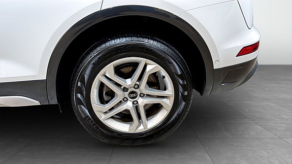 Audi Q5 6 of 21
