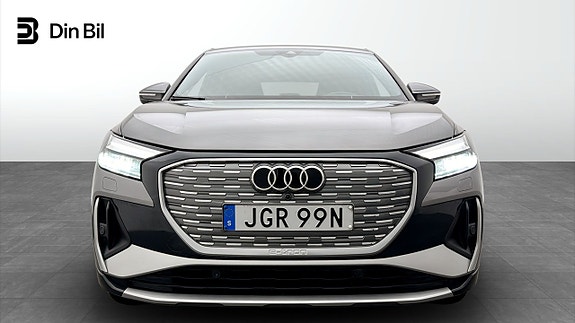 Audi Q4 Sportback e-tron 4 of 5