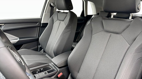 Audi Q3 8 of 19