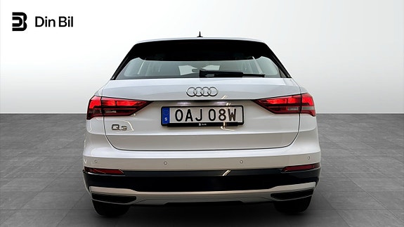Audi Q3 5 of 5