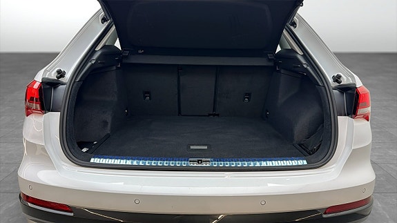 Audi Q3 13 of 19