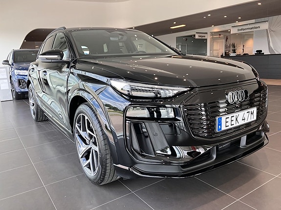 Audi Q6 e-tron 2 of 5