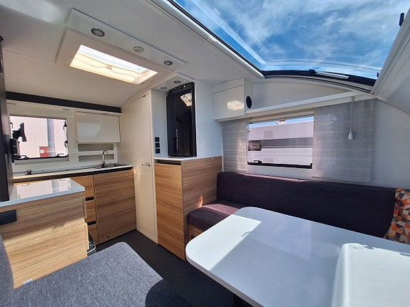 Adria Action 361 LH Dinette, Tält, Pluspaket 9 of 16