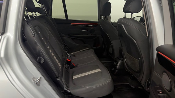 BMW 218d 15 of 30
