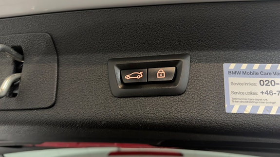 BMW 218d 13 of 30