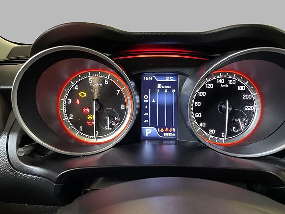 Suzuki Swift 11 of 16