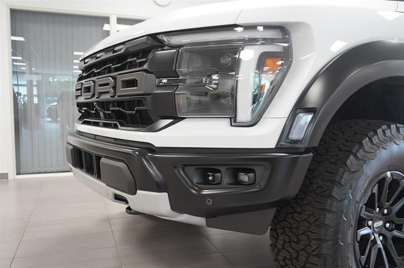Ford F-150 21 of 28