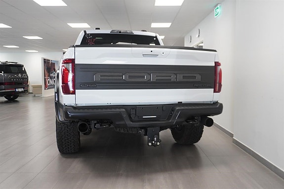 Ford F-150 7 of 28