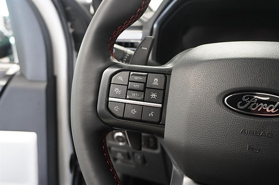 Ford F-150 16 of 28