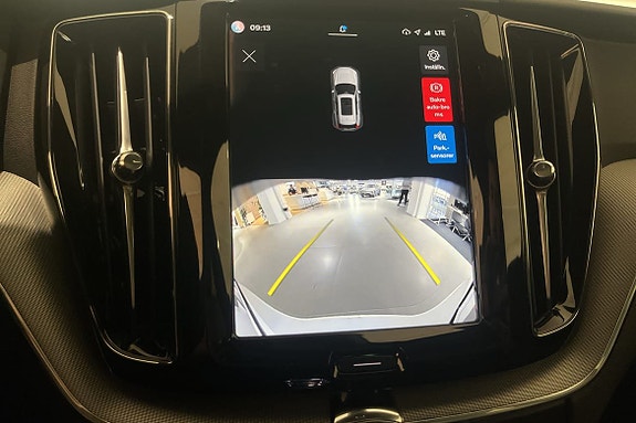 Volvo XC60 16 of 20