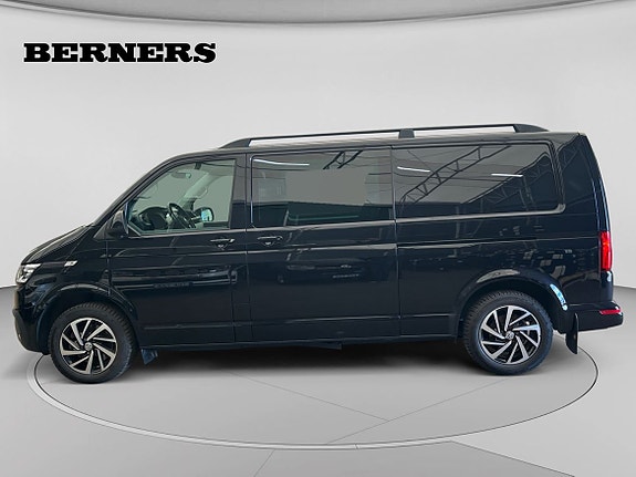Volkswagen Transporter 2 of 5