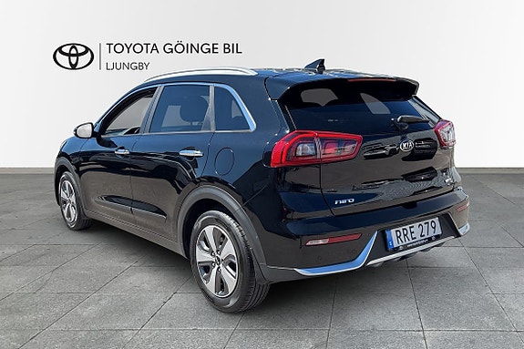 Kia Niro 2 of 5
