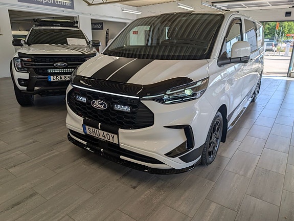 Ford Transit Custom 8 of 18