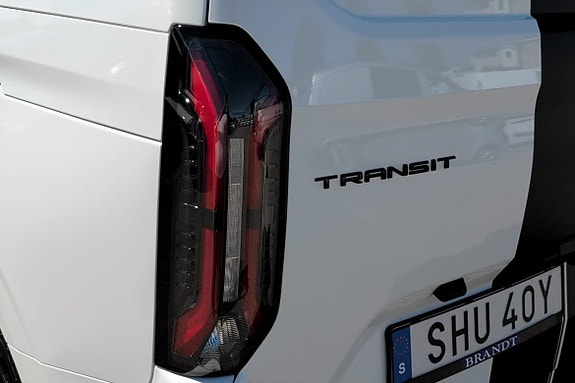 Ford Transit Custom 6 of 18