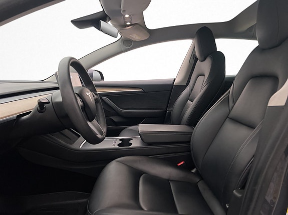 Tesla Model 3 12 of 30