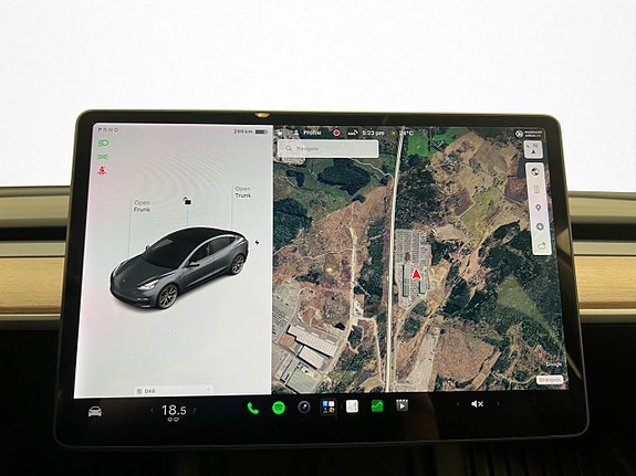 Tesla Model 3 20 of 30
