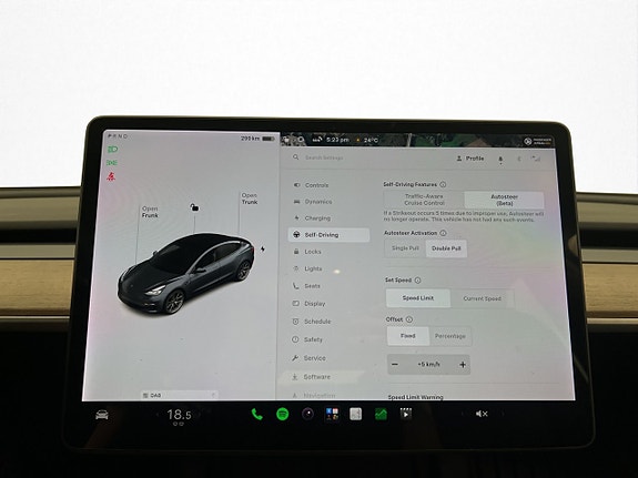 Tesla Model 3 26 of 30