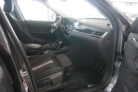 BMW X1 6 of 9